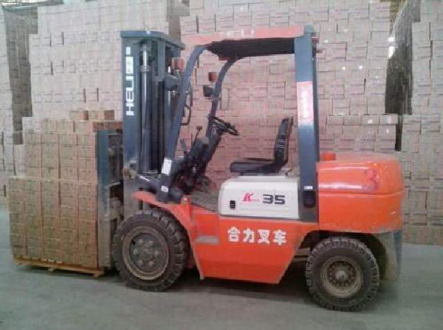 車(chē)輛(liàng)展示