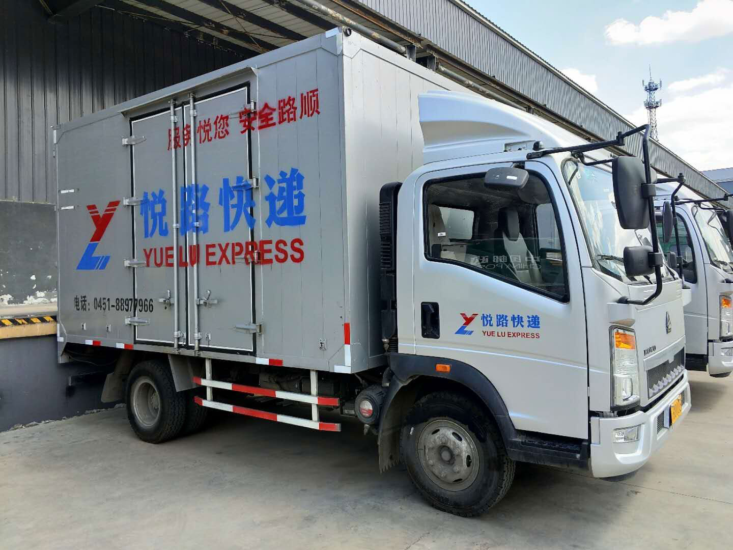 車(chē)輛(liàng)展示